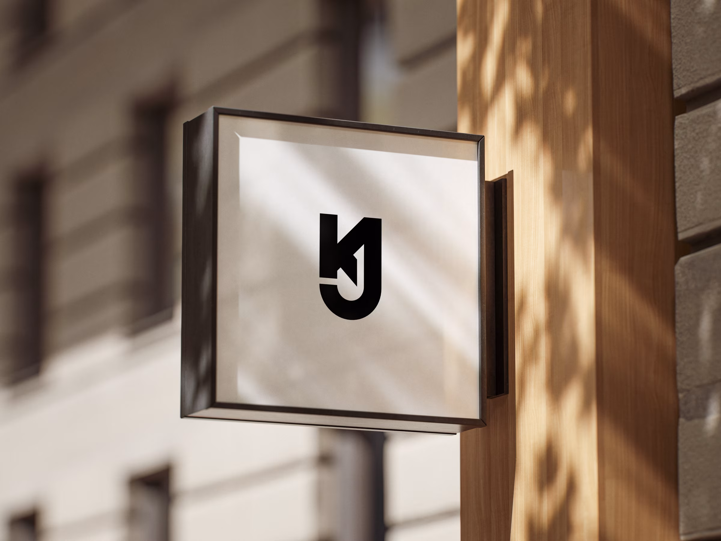 KJ KVINT — mockup 3